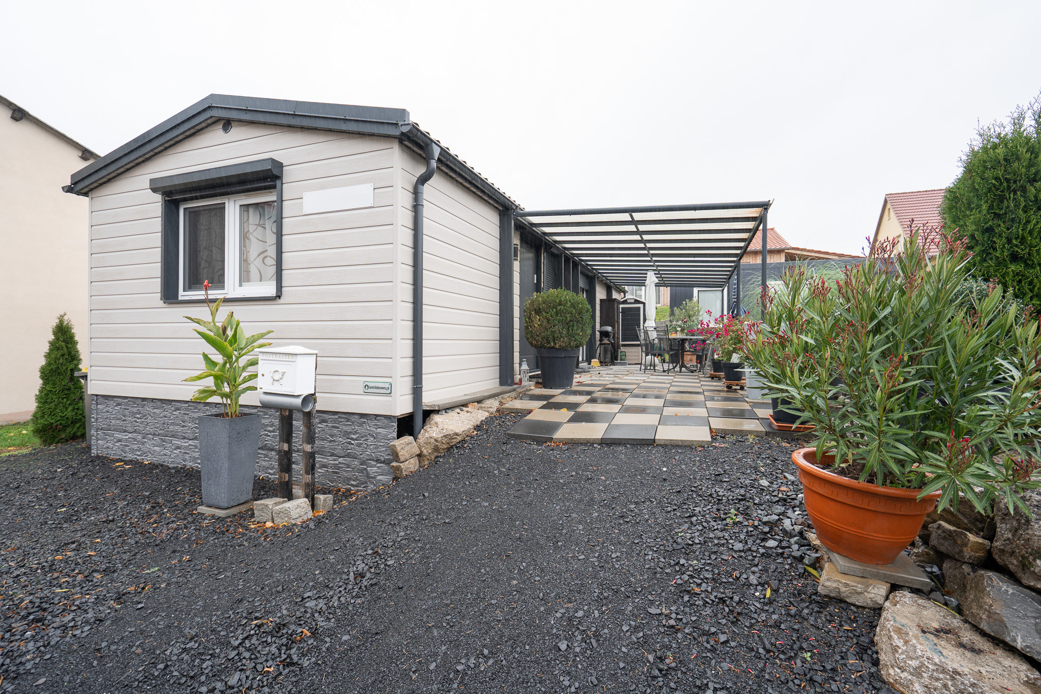 Bundorf: modernes Mobilheim / Tiny Haus in ruhiger Lage mit vielseitiger Nutzungsmöglichkeit