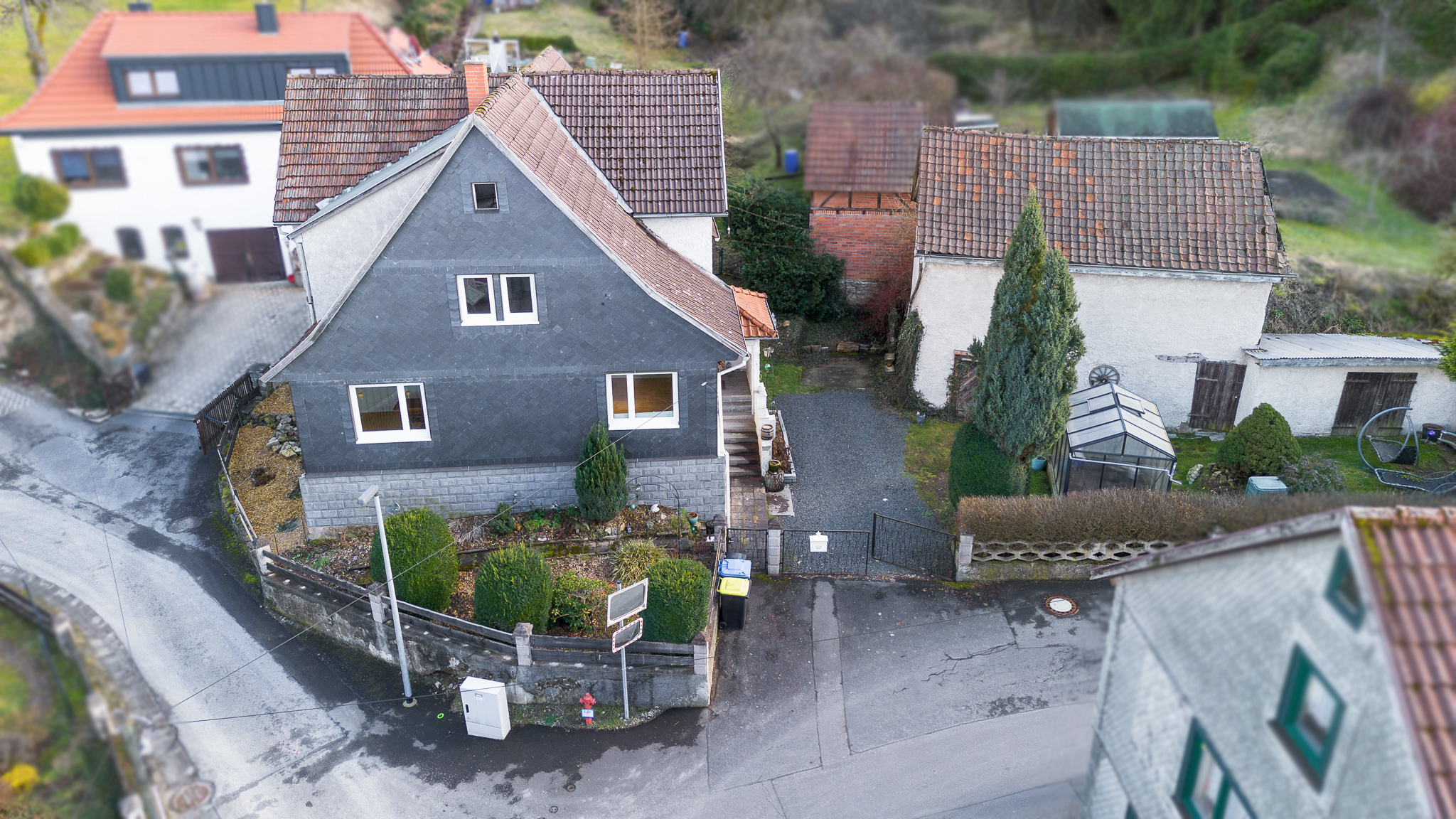 Schmeheim: Einfamilienhaus mit vielseitigem Raumangebot