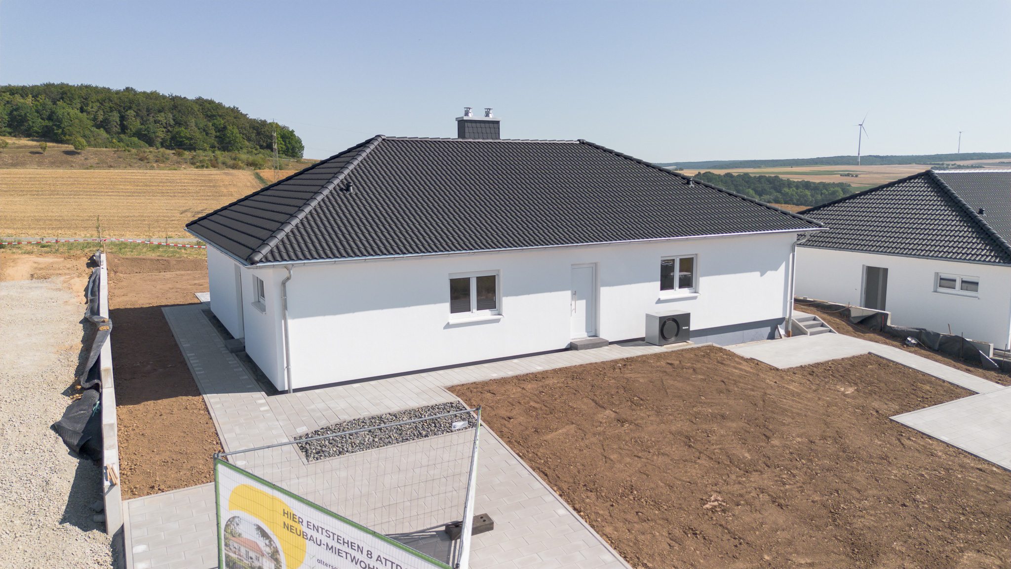 Eichenhausen:6 Neubau-Bungalow-Doppelhaushälften – Modernes und seniorengerechtes Wohnen mit großzügigem Garten